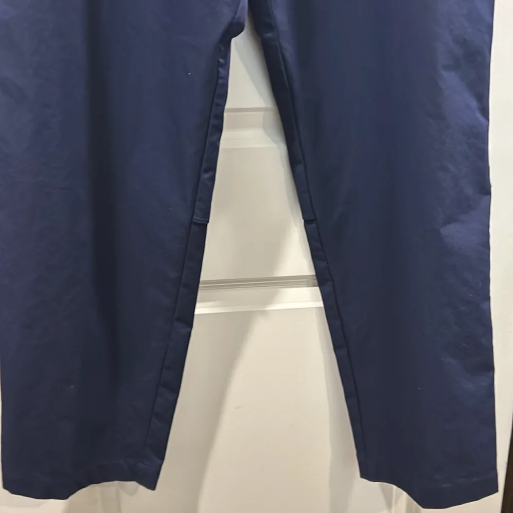 Like New! Adidas Climacool Stretch hike golf hunt Pants vented size 38x32 blue